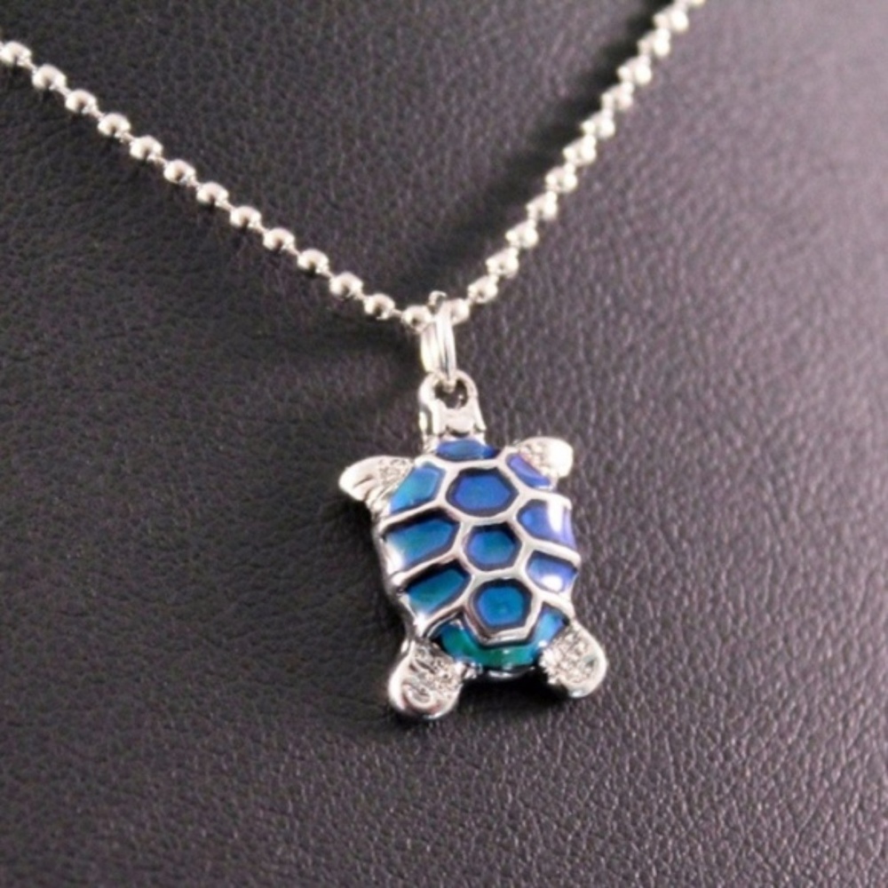 Alloy Color Changing Mood Turtle Pendant Necklace